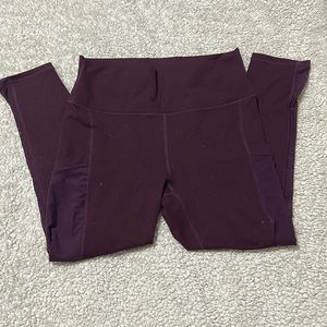 Women’s ankle length burgundy leggings